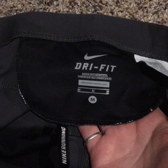 Capris - Picture 3 of 3